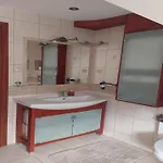 In Near Monte Cassino Street Apartment