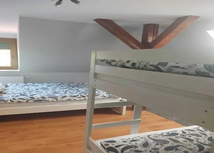 In Near Monte Cassino Street *